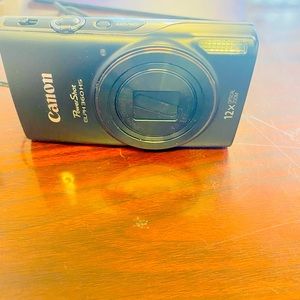 Canon Power shot ELPH 360 HS